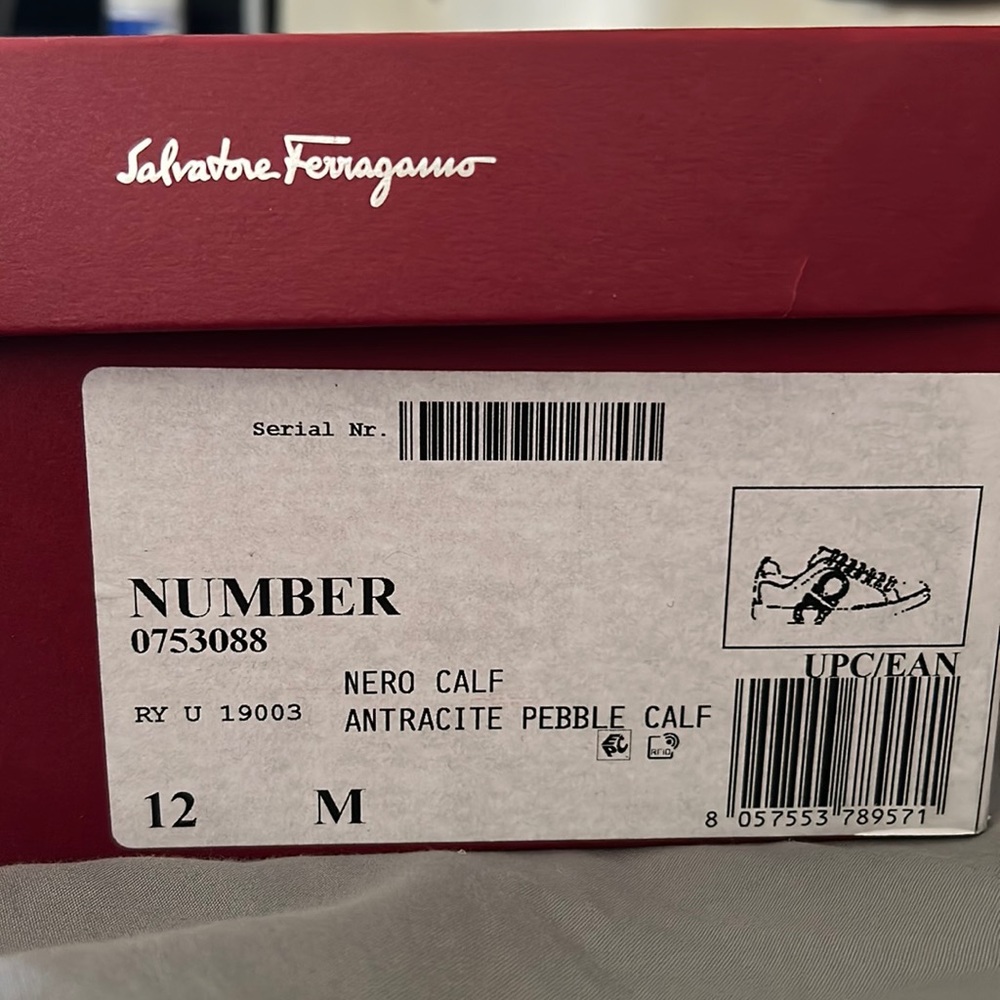 salvatore ferragamo sneaker US size 12 EU size 46